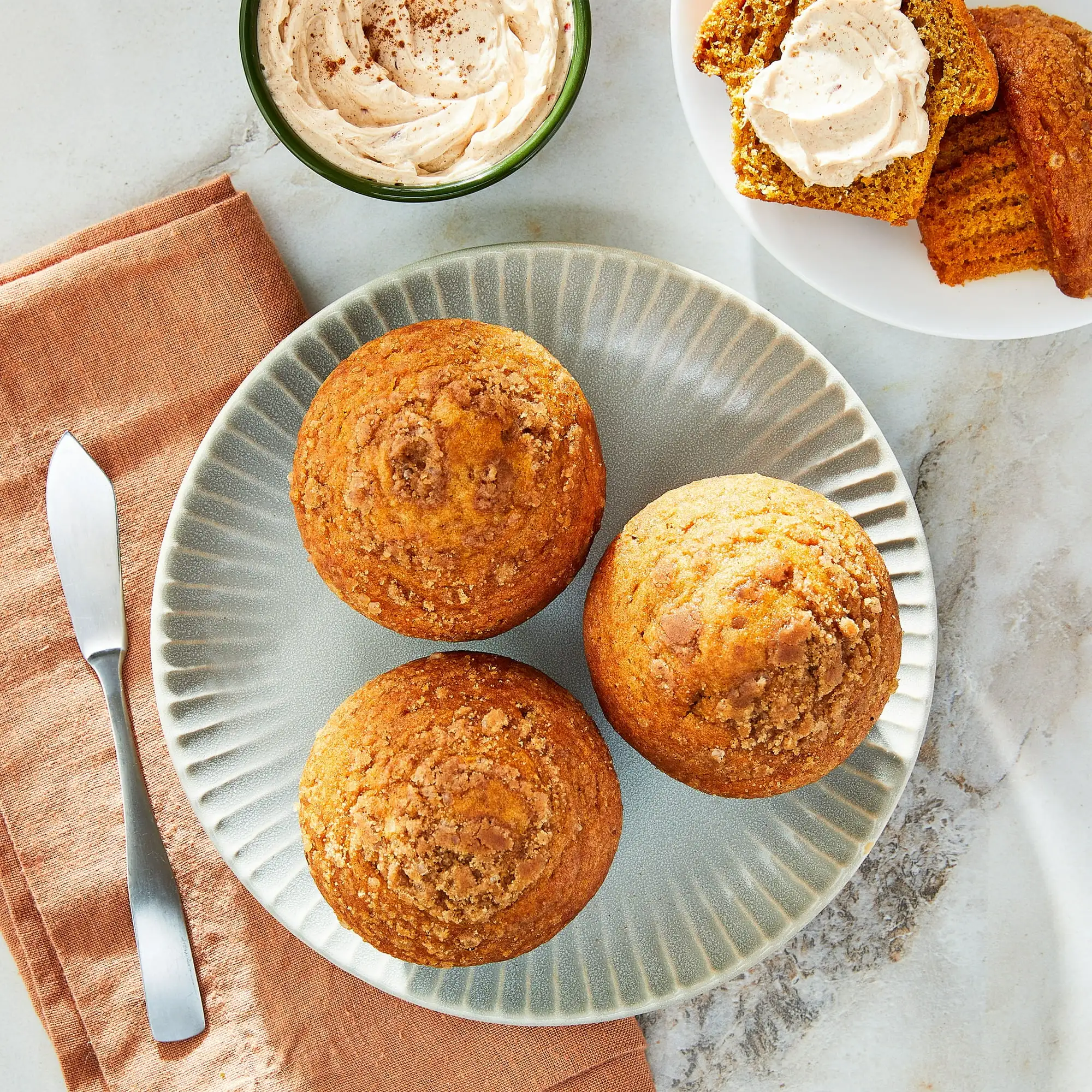 Marketside Pumpkin Spice Streusel Muffins 14 oz Tray 4 Count - Image 4